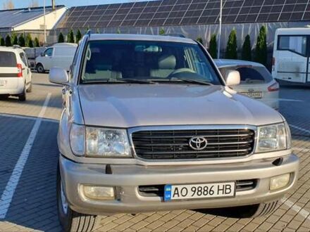 Сірий Тойота Ленд Крузер, об'ємом двигуна 4.2 л та пробігом 356 тис. км за 15000 $, фото 1 на Automoto.ua