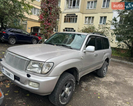 Серый Тойота Ленд Крузер, объемом двигателя 4.7 л и пробегом 419 тыс. км за 10500 $, фото 1 на Automoto.ua