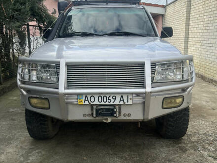 Сірий Тойота Ленд Крузер, об'ємом двигуна 4.16 л та пробігом 111 тис. км за 30000 $, фото 1 на Automoto.ua