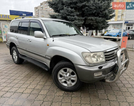 Сірий Тойота Ленд Крузер, об'ємом двигуна 4.66 л та пробігом 416 тис. км за 14900 $, фото 1 на Automoto.ua