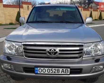 Серый Тойота Ленд Крузер, объемом двигателя 4.2 л и пробегом 259 тыс. км за 30000 $, фото 1 на Automoto.ua