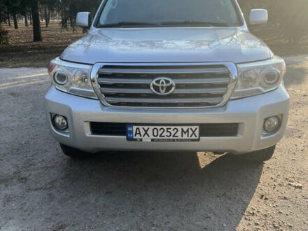 Тойота Ленд Крузер 2008 в Харькове на Automoto.ua Серый Тойота Ленд Крузер, объемом двигателя 5.7 л и пробегом 222 тыс. км за 23000 $, фото 1 на Automoto.ua