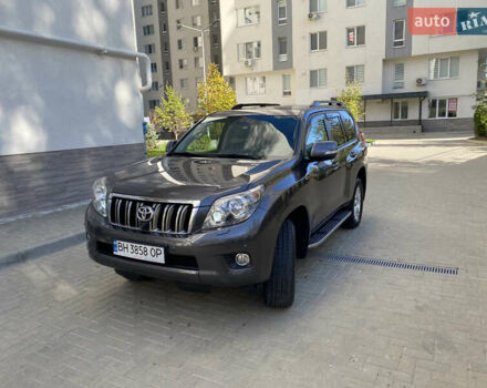 Сірий Тойота Ленд Крузер, об'ємом двигуна 2.98 л та пробігом 225 тис. км за 22700 $, фото 1 на Automoto.ua