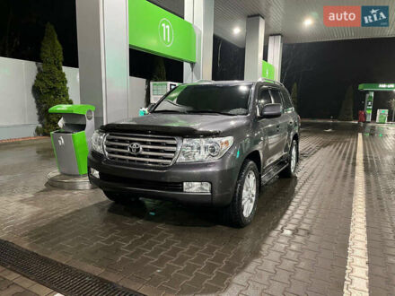 Сірий Тойота Ленд Крузер, об'ємом двигуна 4.46 л та пробігом 222 тис. км за 33500 $, фото 1 на Automoto.ua