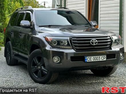 Серый Тойота Ленд Крузер, объемом двигателя 4.5 л и пробегом 238 тыс. км за 33900 $, фото 1 на Automoto.ua