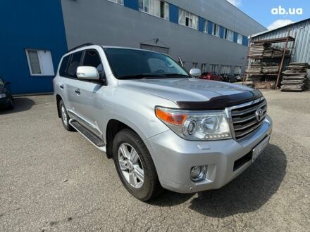 Сірий Тойота Ленд Крузер, об'ємом двигуна 4.5 л та пробігом 198 тис. км за 28000 $, фото 1 на Automoto.ua