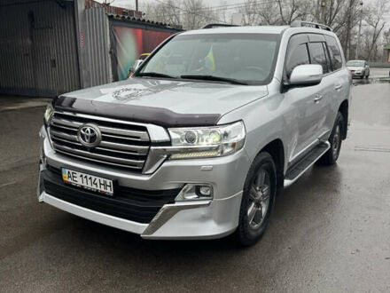 Сірий Тойота Ленд Крузер, об'ємом двигуна 4.46 л та пробігом 311 тис. км за 42800 $, фото 1 на Automoto.ua