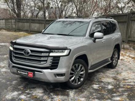 Тойота Ленд Крузер 2021 у Києві на Automoto.ua Сірий Тойота Ленд Крузер, об'ємом двигуна 33 л та пробігом 49 тис. км за 77500 $, фото 1 на Automoto.ua