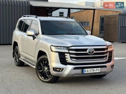 Тойота Ленд Крузер 2021 у Києві на Automoto.ua Сірий Тойота Ленд Крузер, об'ємом двигуна 3.45 л та пробігом 117 тис. км за 64900 $, фото 1 на Automoto.ua