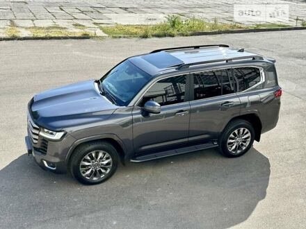 Тойота Ленд Крузер 2022 у Одесі на Automoto.ua Сірий Тойота Ленд Крузер, об'ємом двигуна 3.35 л та пробігом 8 тис. км за 86500 $, фото 1 на Automoto.ua