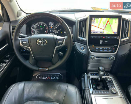 Синий Тойота Ленд Крузер, объемом двигателя 4.46 л и пробегом 230 тыс. км за 43500 $, фото 32 на Automoto.ua