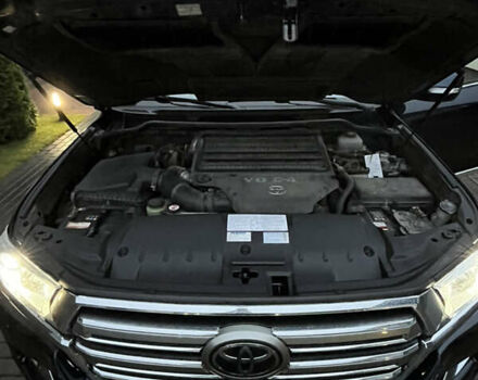 Синий Тойота Ленд Крузер, объемом двигателя 4.46 л и пробегом 183 тыс. км за 53500 $, фото 14 на Automoto.ua