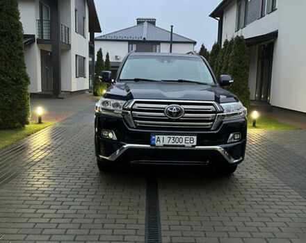 Синий Тойота Ленд Крузер, объемом двигателя 4.46 л и пробегом 183 тыс. км за 53500 $, фото 2 на Automoto.ua