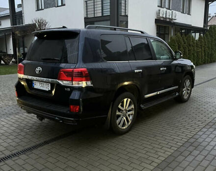 Синий Тойота Ленд Крузер, объемом двигателя 4.46 л и пробегом 183 тыс. км за 53500 $, фото 3 на Automoto.ua