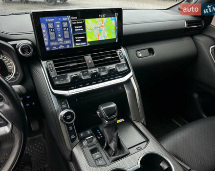 Синій Тойота Ленд Крузер, об'ємом двигуна 3.35 л та пробігом 55 тис. км за 73800 $, фото 65 на Automoto.ua