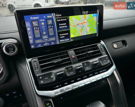 Синій Тойота Ленд Крузер, об'ємом двигуна 3.35 л та пробігом 55 тис. км за 73800 $, фото 61 на Automoto.ua