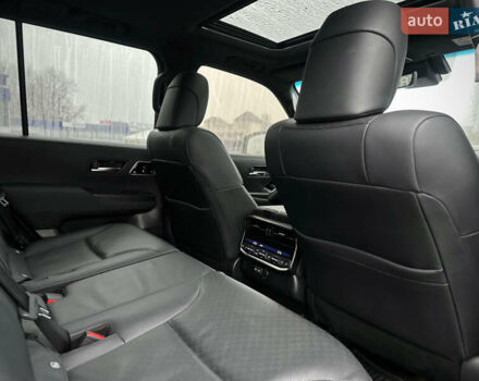 Синій Тойота Ленд Крузер, об'ємом двигуна 3.35 л та пробігом 55 тис. км за 73800 $, фото 49 на Automoto.ua