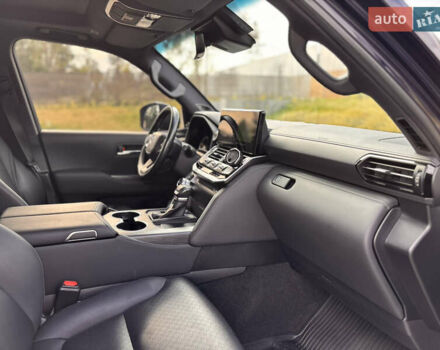 Тойота Ленд Крузер 2021 в Киеве на Automoto.ua Синий Тойота Ленд Крузер, объемом двигателя 3.3 л и пробегом 55 тыс. км за 77800 $, фото 38 на Automoto.ua