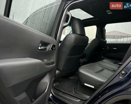 Синій Тойота Ленд Крузер, об'ємом двигуна 3.35 л та пробігом 55 тис. км за 73800 $, фото 41 на Automoto.ua