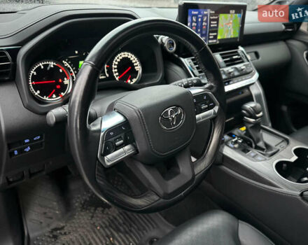 Синій Тойота Ленд Крузер, об'ємом двигуна 3.35 л та пробігом 55 тис. км за 73800 $, фото 35 на Automoto.ua