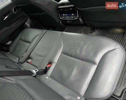 Синій Тойота Ленд Крузер, об'ємом двигуна 3.35 л та пробігом 55 тис. км за 73800 $, фото 56 на Automoto.ua