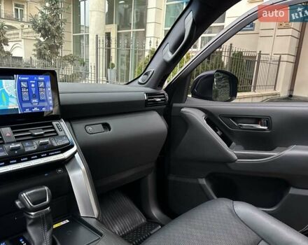 Синій Тойота Ленд Крузер, об'ємом двигуна 3.3 л та пробігом 50 тис. км за 79500 $, фото 64 на Automoto.ua