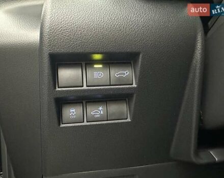 Синій Тойота Ленд Крузер, об'ємом двигуна 3.3 л та пробігом 50 тис. км за 79500 $, фото 42 на Automoto.ua