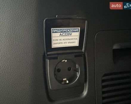 Синій Тойота Ленд Крузер, об'ємом двигуна 3.3 л та пробігом 50 тис. км за 79500 $, фото 93 на Automoto.ua