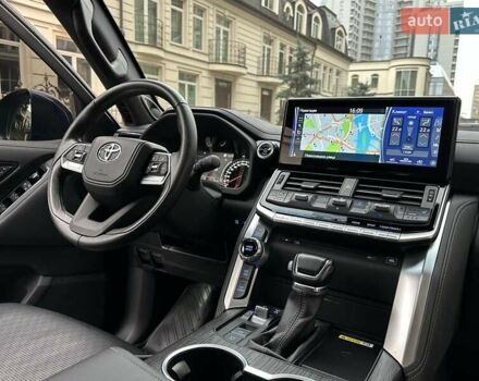 Синій Тойота Ленд Крузер, об'ємом двигуна 3.3 л та пробігом 50 тис. км за 79500 $, фото 70 на Automoto.ua