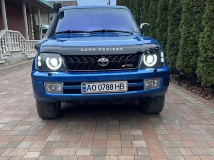 Синій Тойота Ленд Крузер, об'ємом двигуна 2.98 л та пробігом 450 тис. км за 13000 $, фото 1 на Automoto.ua