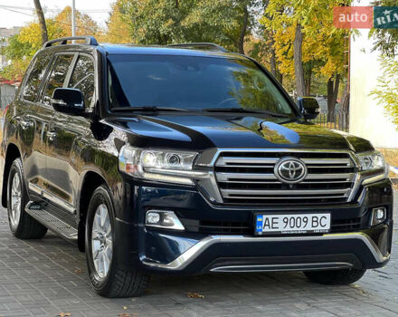Тойота Ленд Крузер 2016 в Днепре (Днепропетровске) на Automoto.ua Синий Тойота Ленд Крузер, объемом двигателя 4.46 л и пробегом 230 тыс. км за 43500 $, фото 1 на Automoto.ua