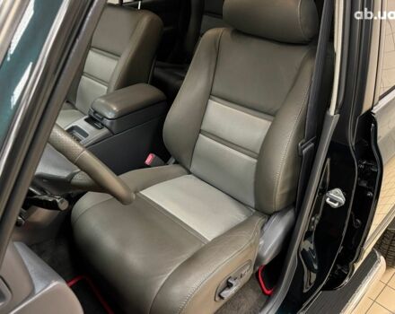 Зелений Тойота Ленд Крузер, об'ємом двигуна 4.2 л та пробігом 4 тис. км за 81890 $, фото 32 на Automoto.ua