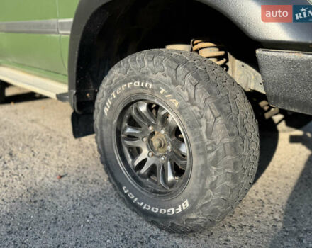 Зеленый Тойота Ленд Крузер, объемом двигателя 4.5 л и пробегом 400 тыс. км за 10500 $, фото 7 на Automoto.ua