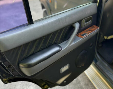 Зеленый Тойота Ленд Крузер, объемом двигателя 4.5 л и пробегом 400 тыс. км за 10500 $, фото 10 на Automoto.ua