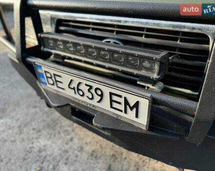 Зеленый Тойота Ленд Крузер, объемом двигателя 4.5 л и пробегом 400 тыс. км за 10500 $, фото 3 на Automoto.ua