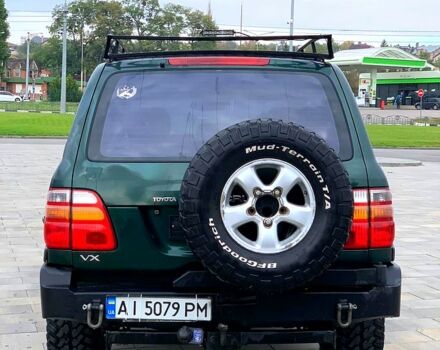 Зеленый Тойота Ленд Крузер, объемом двигателя 4.2 л и пробегом 350 тыс. км за 14600 $, фото 1 на Automoto.ua
