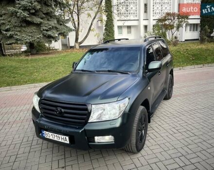 Зеленый Тойота Ленд Крузер, объемом двигателя 4.5 л и пробегом 235 тыс. км за 23500 $, фото 5 на Automoto.ua