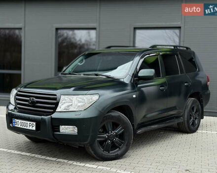 Зеленый Тойота Ленд Крузер, объемом двигателя 4.5 л и пробегом 267 тыс. км за 22999 $, фото 13 на Automoto.ua
