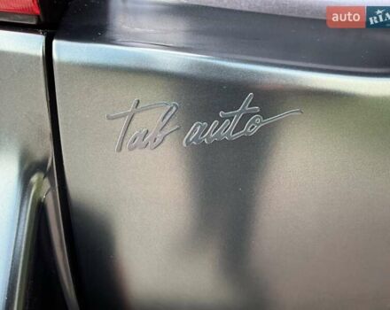 Зеленый Тойота Ленд Крузер, объемом двигателя 4.5 л и пробегом 235 тыс. км за 23500 $, фото 12 на Automoto.ua