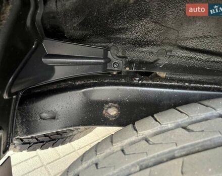 Зеленый Тойота Ленд Крузер, объемом двигателя 4.5 л и пробегом 235 тыс. км за 23500 $, фото 23 на Automoto.ua