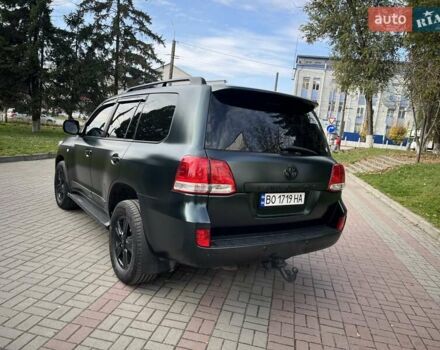 Зеленый Тойота Ленд Крузер, объемом двигателя 4.5 л и пробегом 235 тыс. км за 23500 $, фото 14 на Automoto.ua