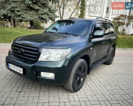 Зеленый Тойота Ленд Крузер, объемом двигателя 4.5 л и пробегом 235 тыс. км за 23500 $, фото 19 на Automoto.ua