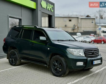 Зеленый Тойота Ленд Крузер, объемом двигателя 4.5 л и пробегом 267 тыс. км за 22999 $, фото 32 на Automoto.ua