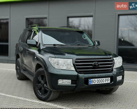 Зеленый Тойота Ленд Крузер, объемом двигателя 4.5 л и пробегом 267 тыс. км за 22999 $, фото 7 на Automoto.ua