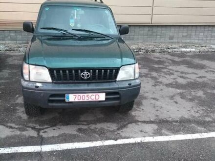 Зеленый Тойота Ленд Крузер, объемом двигателя 3 л и пробегом 440 тыс. км за 6000 $, фото 1 на Automoto.ua