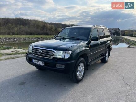 Тойота Ленд Крузер 1998 у Дніпро (Дніпропетровську) на Automoto.ua Зелений Тойота Ленд Крузер, об'ємом двигуна 4.66 л та пробігом 430 тис. км за 9300 $, фото 1 на Automoto.ua