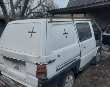 Білий Тойота Літ Айс, об'ємом двигуна 1 л та пробігом 300 тис. км за 904 $, фото 2 на Automoto.ua