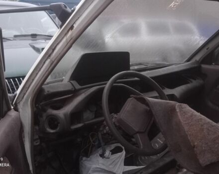 Білий Тойота Літ Айс, об'ємом двигуна 2 л та пробігом 200 тис. км за 1200 $, фото 4 на Automoto.ua