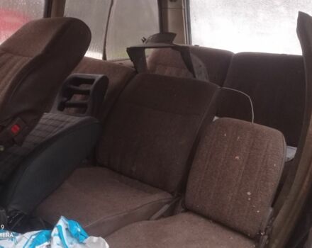 Білий Тойота Літ Айс, об'ємом двигуна 2 л та пробігом 200 тис. км за 1200 $, фото 5 на Automoto.ua