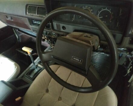 Белый Тойота Марк 2, объемом двигателя 2 л и пробегом 400 тыс. км за 1000 $, фото 11 на Automoto.ua